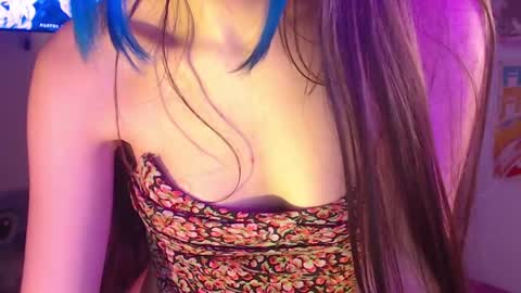    online show from December 2024 01:52:02 AM