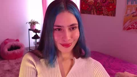    online show from December 2024 08:25:01 PM