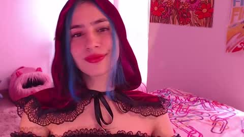    online show from December 2024 04:59:02 PM