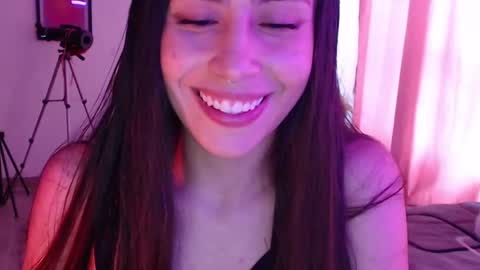    online show from February 2025 09:36:02 PM