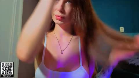 Snapshot of honeyyy_bunny chatting on March 2026 06:25:02 PM the perfectgirl online show from March 2026 06:25:02 PM