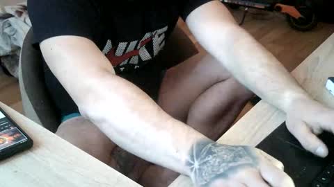 Snapshot of hoops891 chatting on September 2025 08:08:01 AM Hoops891 online show from September 2025 08:08:01 AM