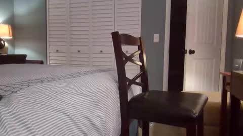 hooshung_mvers8 online show from March 2026 12:45:01 AM