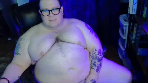Snapshot of hoosierdaddyxl chatting on March 2026 04:46:01 PM Sir online show from March 2026 04:46:01 PM