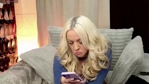 Hope Daylee online show from December 2025 03:24:02 AM