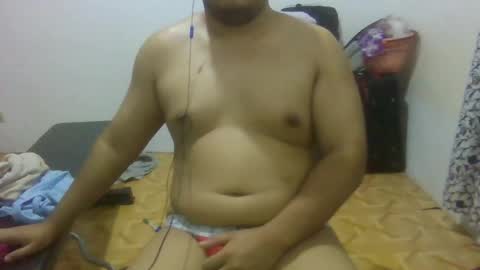 Snapshot of hopefulcub chatting on January 2025 01:40:02 PM hopefulcub online show from January 2025 01:40:02 PM
