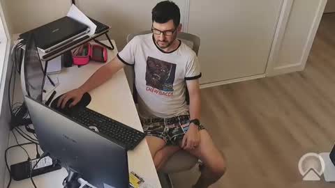 hopefulguy86 online show from October 2025 11:05:02 PM