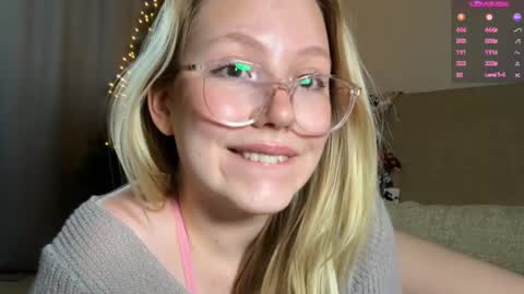 Audrey online show from December 2024 03:37:01 AM