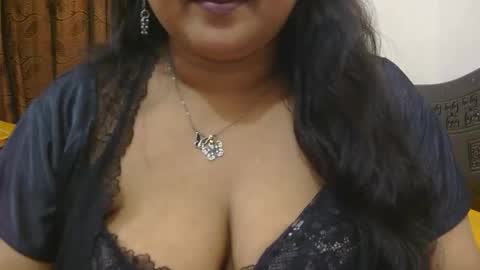 horneydesibabe online show from October 2025 06:39:02 PM