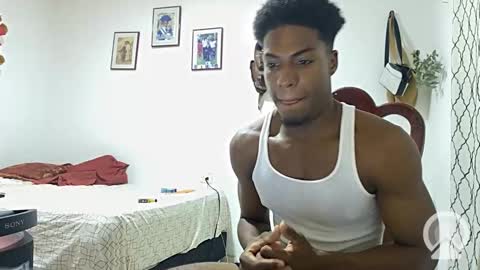 Snapshot of horneyguy2399 chatting on December 2024 03:20:01 AM sugarbaby online show from December 2024 03:20:01 AM