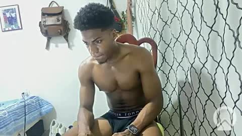 Snapshot of horneyguy2399 chatting on January 2025 12:44:02 AM sugarbaby online show from January 2025 12:44:02 AM