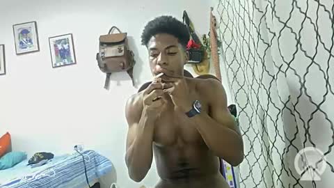 Snapshot of horneyguy2399 chatting on January 2025 04:06:01 AM sugarbaby online show from January 2025 04:06:01 AM