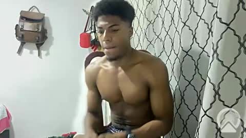 Snapshot of horneyguy2399 chatting on January 2025 02:48:02 AM sugarbaby online show from January 2025 02:48:02 AM