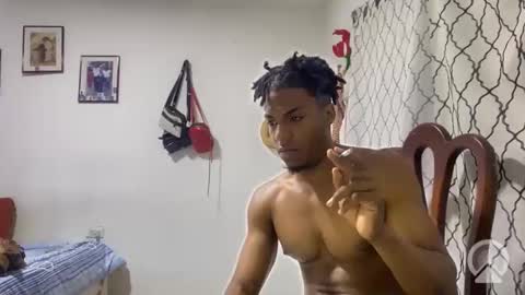 Snapshot of horneyguy2399 chatting on November 2025 02:01:02 AM sugarbaby online show from November 2025 02:01:02 AM