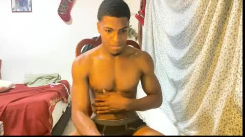 Snapshot of horneyguy2399 chatting on March 2026 05:44:01 AM sugarbaby online show from March 2026 05:44:01 AM