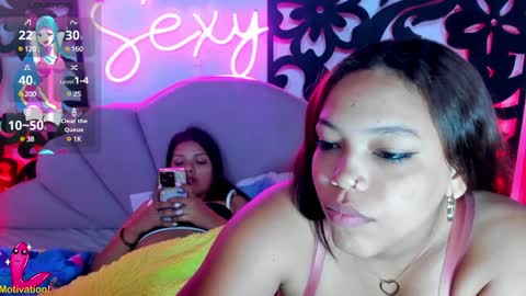 CATALINA Y LAURA  online show from December 2024 10:48:02 PM