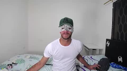 BoyHornyDirty online show from November 2025 03:31:02 AM