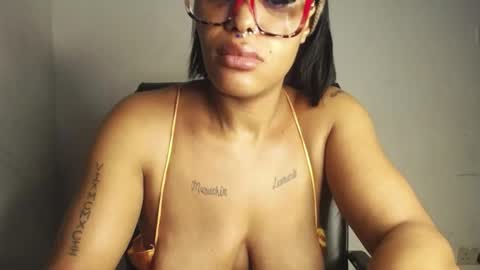 horny_ebonygirl_ online show from April 2026 04:10:02 AM