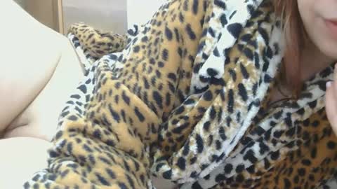 Snapshot of horny_hey chatting on February 2025 12:43:02 PM Serena online show from February 2025 12:43:02 PM