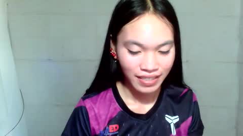 Snapshot of horny_lory chatting on May 2026 11:43:02 PM baninay online show from May 2026 11:43:02 PM