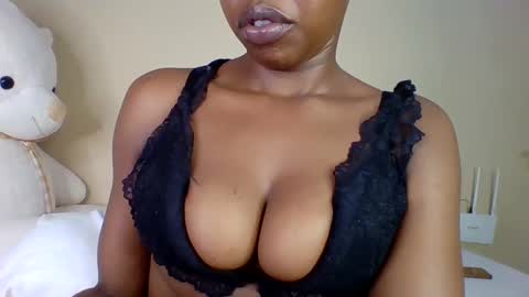 Snapshot of horny_squiter chatting on February 2025 09:35:02 AM horny_squiter online show from February 2025 09:35:02 AM