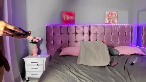 Zaid Nicolle online show from January 2025 10:59:01 PM