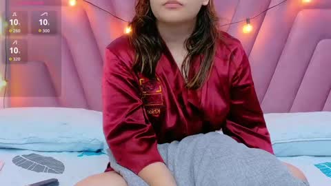 Snapshot of hornybarelylegalgirl chatting on October 2025 12:48:02 PM Khloe online show from October 2025 12:48:02 PM