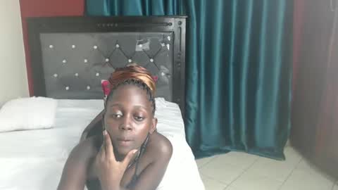 Bella online show from December 2024 02:52:01 AM