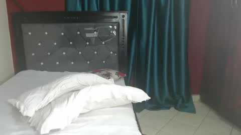 Bella online show from February 2025 12:46:01 AM