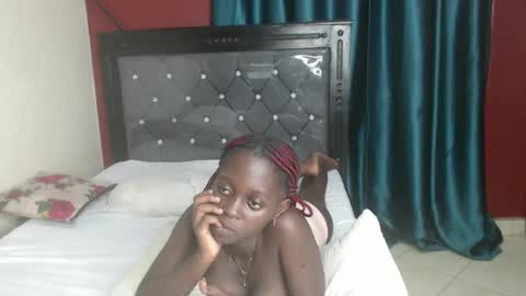 Bella online show from March 2025 02:03:01 AM