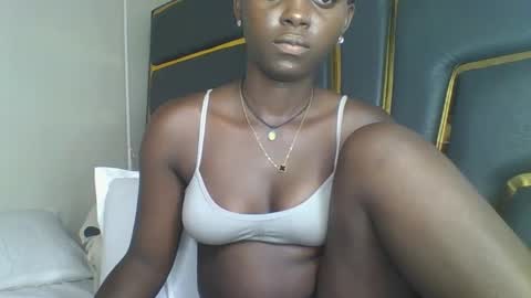 Bella online show from November 2025 09:17:02 AM