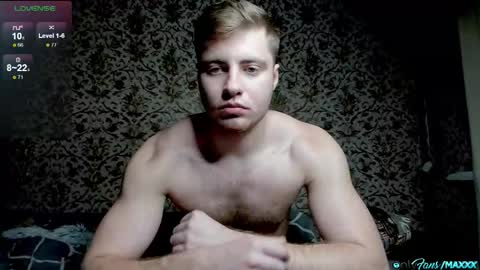 Snapshot of hornyblondieboyy chatting on November 2025 12:55:01 PM Max online show from November 2025 12:55:01 PM