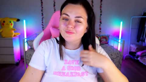 Snapshot of hornycakee chatting on December 2024 02:14:01 AM HornyCakee online show from December 2024 02:14:01 AM