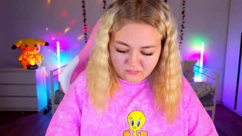 Snapshot of hornycakee chatting on September 2025 09:21:01 AM HornyCakee online show from September 2025 09:21:01 AM