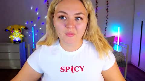 Snapshot of hornycakee chatting on September 2025 09:44:02 AM HornyCakee online show from September 2025 09:44:02 AM