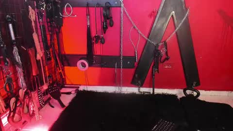 Snapshot of hornydahiana chatting on October 2025 06:39:01 PM Mia Dahianaa 2 hornydahianax online show from October 2025 06:39:01 PM