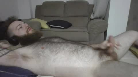 Snapshot of hornyhairy_bi chatting on March 2026 12:58:02 AM Harry online show from March 2026 12:58:02 AM