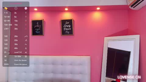 Valentina  online show from December 2024 12:38:02 PM