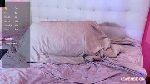 Valentina  online show from December 2024 06:26:02 PM