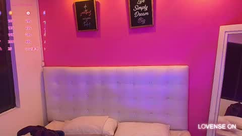 Valentina  online show from February 2025 12:19:02 PM