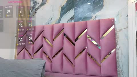 Valentina  online show from October 2025 12:27:01 PM