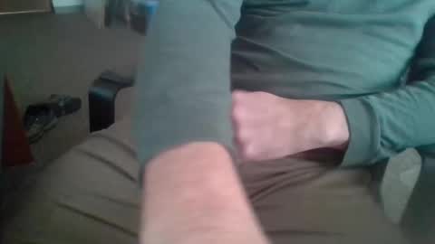 Snapshot of hornyhubby1001 chatting on January 2026 05:27:02 PM hornyhubby1001 online show from January 2026 05:27:02 PM