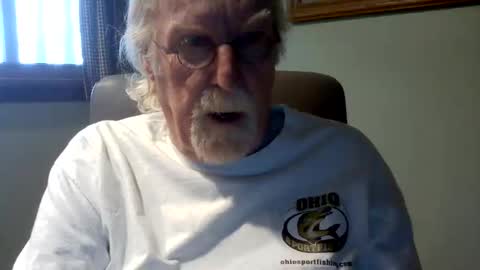 Snapshot of hornyinohio9 chatting on April 2026 04:22:02 PM HornyInOhio9 online show from April 2026 04:22:02 PM