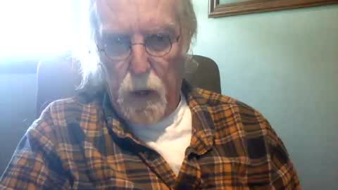 Snapshot of hornyinohio9 chatting on April 2026 02:38:01 PM HornyInOhio9 online show from April 2026 02:38:01 PM