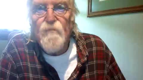 Snapshot of hornyinohio9 chatting on May 2026 03:17:01 PM HornyInOhio9 online show from May 2026 03:17:01 PM