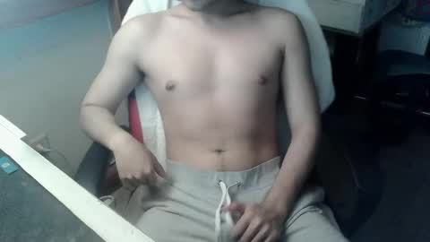 Snapshot of hornylilfuckbuddy chatting on April 2026 09:04:01 AM Flea online show from April 2026 09:04:01 AM