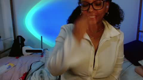 Horny Little Honey online show from December 2024 02:49:02 PM