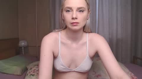 Nikki online show from December 2025 08:54:02 AM