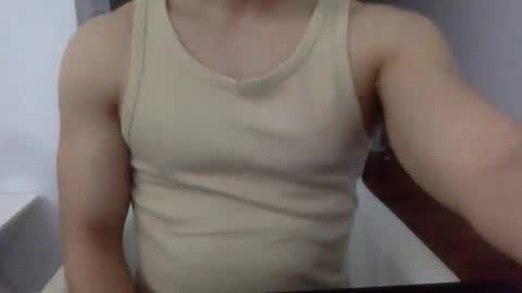 Snapshot of hornyspaniard93 chatting on April 2026 10:40:02 PM hornyspaniard93 online show from April 2026 10:40:02 PM