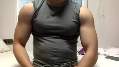 Snapshot of hornyspaniard93 chatting on July 2026 01:46:02 PM hornyspaniard93 online show from July 2026 01:46:02 PM